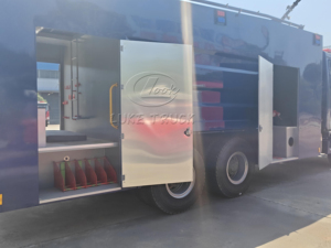 Camion de sécurité et de lutte contre l'incendie Howo à canon à eau haute pression pour la sécurité des événements massifs - Product Image 3