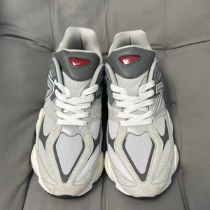 Luxurious designer custom-made 9060 outdoor sports shoes, casual retro anti-slip running shoes, walking shoes, summer style - Product Image 1