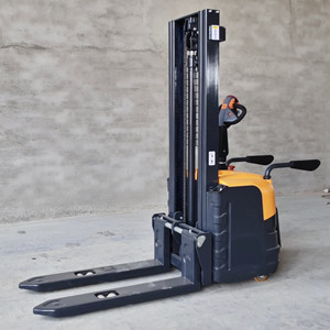 Le chariot élévateur électrique portable économique est en promotion à bas prix et facile à utiliser - Product Image 6