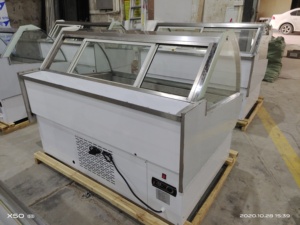 Refrigerador de exhibición de esterilla de buena calidad <span class=keywords><strong>y</strong></span> precio <span class=keywords><strong>barato</strong></span>, pantalla curva de vidrio para carne, enfriador, escaparate de sushi - Product Image 4