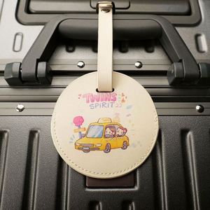 ป้ายติดกระเป๋าเดินทางหนัง PU พิมพ์ลายขายส่ง พร้อมป้ายชื่อโลโก้แบบกำหนดเอง สำหรับกระเป๋าและหนังสือเดินทาง ใช้ได้ทั่วโลก - Product Image 3