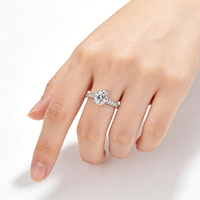 Bague en moissanite plaquée platine 1 carat de forme elliptique, bague de fiançailles tendance pour femme avec certification GRA