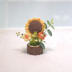 Bouquet di Girasoli Lavorato a Mano all'Uncinetto, Pianta in Vaso Creativa, Mini Decorazioni Carine <span class=keywords><strong>per</strong></span> Casa e Scrivania, <span class=keywords><strong>Regali</strong></span> <span class=keywords><strong>per</strong></span> Innamorati - Product Image 3