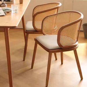 Chaise de salle à manger à dossier en rotin avec assise rembourrée verte et pieds en bois à embouts dorés – Mobilier moderne pour restaurant et maison - Product Image 6