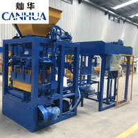 Machine automatique de fabrication de briques autobloquantes Qt4-24 en promotion pour une utilisation facile dans la production de blocs de pavage creux en ciment