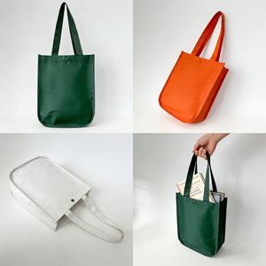 Bolsa de Hombro Personalizable de Color Sólido con Diseño de Dibujos Animados, Hecha de Lona con Opción de Logotipo Personalizado - Product Image 3