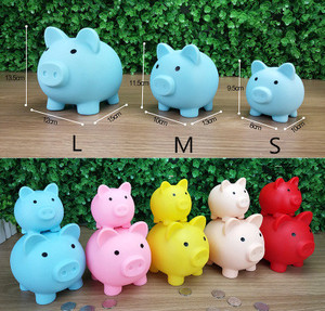 Promotional Pig Shaped Piggy Bank Plastic Piggy Bank Money Boxes