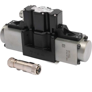 Valvola Direzionale Proporzionale Idraulica Vickers Originale KBDG4V-5 KBTG4V-5 a Quattro Vie 315 Bar CETOP 5 con Amplificatore Integrato - Product Image 2