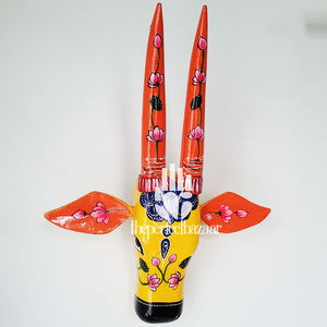 Décoration murale en bois, tête de vache, couleur jaune - Product Image 3