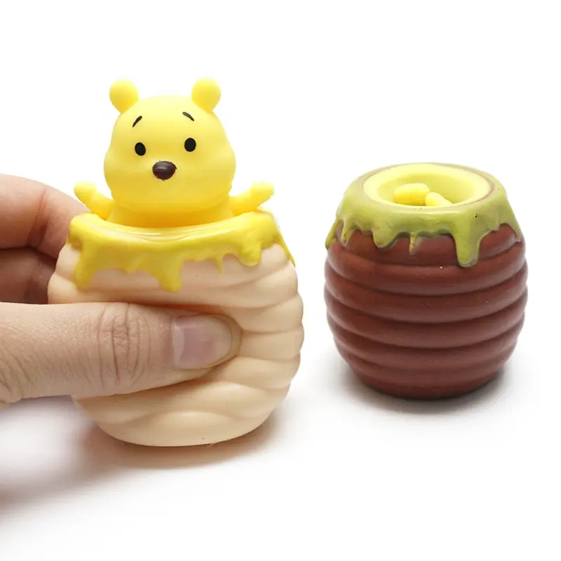 Cangkir Honeypot beruang kartun, mainan Squeeze Pot madu mainan elastis hadiah Natal ulang tahun aneh digunakan untuk menghilangkan kecemasan stres