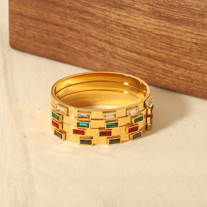 Pulsera de Cristal con Baño de Oro de 18K, Diseño Geométrico con Canal, Joyería para Mujer, Uso Diario - Product Image 4