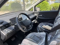 Wuling Mini EV Cargo Truck New Energy Electric Van avec moteur 120KW Puissance CATL Batterie 310KM Portée 90 km/h Vitesse maximale