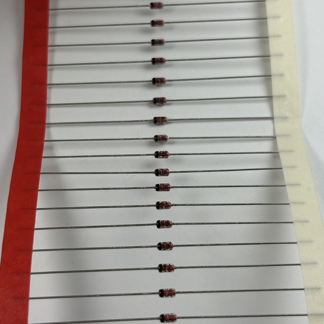 Original New 1N4148 100V 200mA Small Signal Switching Diode Electronic Components in Stock