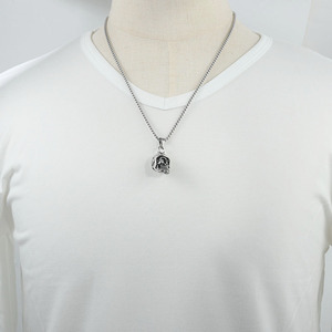 Colgante de calavera de acero inoxidable yunnique con cadena de Color plateado, collar de moda para hombres y mujeres, cadena de perlas cuadradas de 3,0x60cm, 122030 - Product Image 4