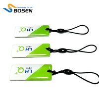Passiver Wasserdichter NFC-Tag Individuell Bedruckter RFID-Schlüsselanhänger für Hotelzimmerzugang & TikTok YouTube Tap-to-Visit Geschäfts-NFC-Etikett