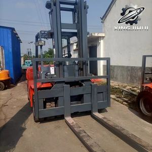 Chariot élévateur HELI CPCD70 7 tonnes, chariot élévateur d'occasion, Chine, 7 tonnes, moteur ISUZU C240, machine d'occasion, d'occasion, à essence, 7000 kg - Product Image 4