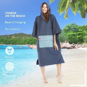 Serviette poncho de plage légère en microfibre pour adulte avec poche avant, séchage rapide, idéale pour la plongée, la natation et le change de tenue - Product Image 3