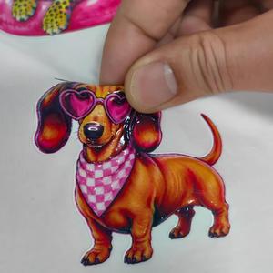 Etiquetas de Logotipo 3D con Transferencia de Calor UV, Lavables, Resistentes a la Decoloración, de PET Suave al Tacto, para Prendas Textiles, Gorras, Ropa Deportiva y Camisetas - Product Image 1