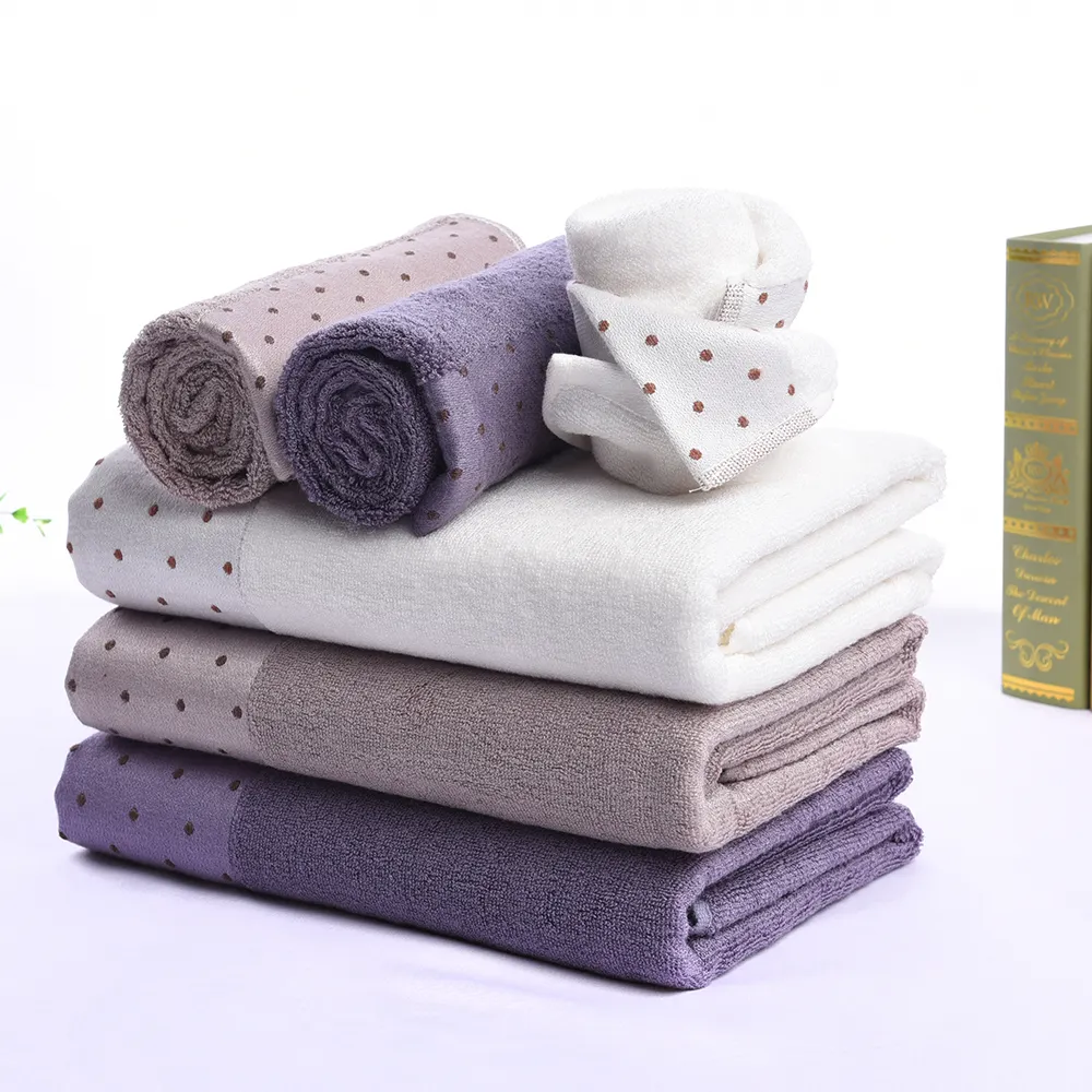 Fabbrica diretta di alta qualità miglior asciugamano asciugamani da bagno in tessuto di bambù organico di lusso lenzuola in tessuto asciugamani per il viso puliti