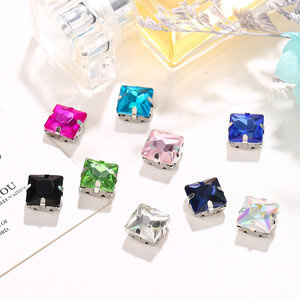 Strass carrés à griffes, 16 facettes, qualité diamant A, pour la création de robes de mariée, chaussures, chapeaux, vêtements et accessoires. - Product Image 3