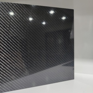 Panneau en fibre de carbone - Léger, haute résistance, résistant à la chaleur et à la pression pour applications industrielles haut de gamme - Product Image 5