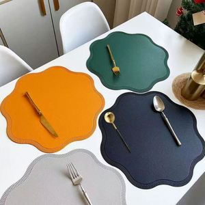 Set de table en similicuir PU durable, écologique, résistant à la chaleur, articles promotionnels, set de table portable, imperméable, tapis de table - Product Image 1