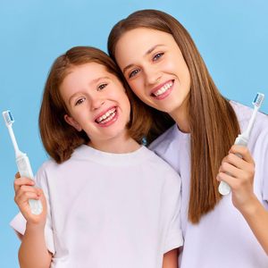 Support de brosse à dents de voyage pliable et hygiénique avec brosse à poils moyens pour adulte, marque OEM, dentifrice inclus - Product Image 5