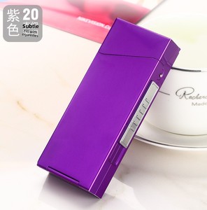 Nouvel étui à cigarettes de <span class=keywords><strong>luxe</strong></span> en aluminium pour femmes, lot de 18, avec chargeur USB, briquet intégré et design logo, pour le rangement des cigarettes - Product Image 2