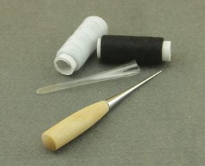 <strong>Leather</strong> <strong>Sewing</strong> Awl Wood Handle Drillable Awl Pin Punching Hole Maker Stitching Overstitch <strong>Sewing</strong> Awl <strong>Kit</strong> - Product Image 5