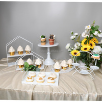 Bandeja de exhibición de postres de hierro forjado blanco, soporte para tartas, decoración de mesa de boda, bandeja para té de la tarde, buffet frío para pausas de té