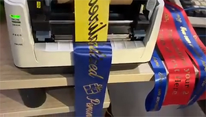 Tự Động <span class=keywords><strong>Mini</strong></span> Kỹ Thuật Số Nóng Cuộn Để Cuộn Vàng Lá Màu Chuyển Nhiệt Polyester Vải Nhãn Grosgrain Satin <span class=keywords><strong>Ribbon</strong></span> Máy In - Product Image 2