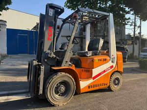 FD30T6รถยก TCM 3ตันใช้รถยก3ตันสามเสาดีเซลพร้อมการเปลี่ยนด้านข้างในเหอเฟยลานเครื่องยนต์สร้างพลังงาน - Product Image 3