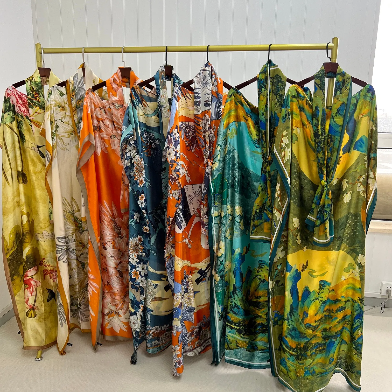 2023 Wholesale Summer Dress Printed Breathable Silk Senior Design Long Dress Kaftan Wear Clothing Abaya Silk dress