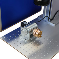 Nouvelle machine de marquage laser à fibre pour gravure métallique en ligne sur PCB avec refroidissement par air, contrôle EZCAD, prenant en charge les formats DXF/BMP/AI