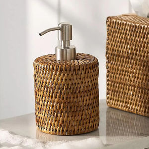 Ensemble d'accessoires de salle de bain moderne et simple, écologique, en cinq pièces, avec porte-savon et distributeur de savon en polyrésine - Product Image 1