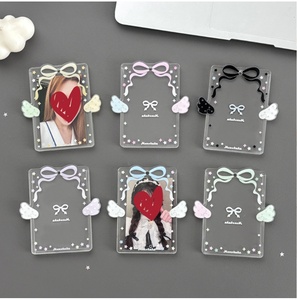 Portachiavi Personalizzato per Photocard Kpop, Charm per Borse Trasparenti, Accessori a Forma di Fiocco e Ali d'Angelo, Cornice Fotografica in Acrilico - Product Image 5