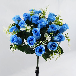 Bouquet <span class=keywords><strong>di</strong></span> Rose Artificiali in <span class=keywords><strong>Velluto</strong></span> - Design Realistico, Durevole e Leggero, Ideale per Festa della Mamma, Natale e Capodanno - Product Image 5