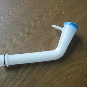 Tuyau de lavage de voiture Buick Excelle, tube de pulvérisation manuel en plastique blanc pour le nettoyage de voiture - Product Image 1