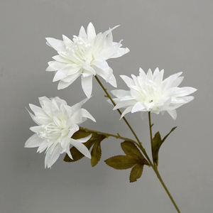 Delicadas flores artificiales de plástico blando Calla Lily y Lotus para boda Año Nuevo Regreso a la escuela Decoraciones de Mesa para el hogar - Product Image 5