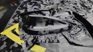 Venta al por mayor en todo el mundo 1,52*17m camuflaje negro 3D fantasma coche vinilo mate fantasma negro vinilo para motocicletas y coches - Product Image 6