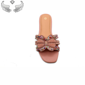 Fashionable Summer Outdoor Wholesale High-quality Rhinestone <b>Soft</b>-soled Women's <b>slippers</b> Sandals Comfortable and Durable Sandals - Product Image 5