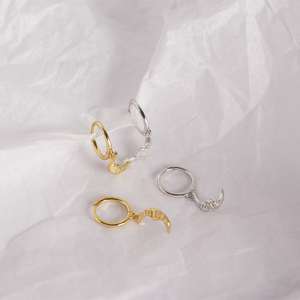 Pendientes de plata de ley 9ct con diseño de margaritas, topacios con diseño de margaritas y flores, a la moda, precio barato - Product Image 2