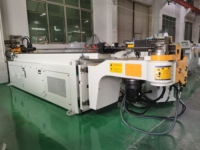 Équipement de cintrage CNC robuste et fiable pour les tubes en aluminium et en acier inoxydable-Outil spécialisé pour le spécialiste du cintrage de tubes