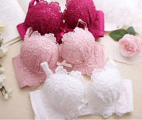 High quality Thickening gathered push up lingerie embroidery lace bra 3/4 cup bra