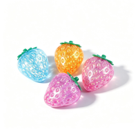 Jouet anti-stress souple et transparent en TPR, 7 cm, motif fraise, avec paillettes Aurora, à rebond lent, pour adultes