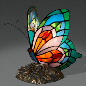 Lampada da Tavolo Moderna Stile <span class=keywords><strong>Tiffany</strong></span> a Forma di Farfalla in Vetro Colorato con Base in Resina LED Retrò Piccola Lampada Ornamentale per Casa e Camera da Letto - Product Image 5