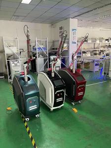 Macchina Laser Q-Switch Nd:YAG 1064nm 532nm Pico per Rassodamento della Pelle e Rimozione Tatuaggi - Product Image 3