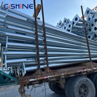 Poste de Luz Solar para Exteriores de Acero Galvanizado de 8 m de Cishine, Personalizado de Fábrica, con Posición de Orificio Personalizada y Brazo