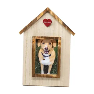 狗屋形状的狗宠物纪念木图片相框