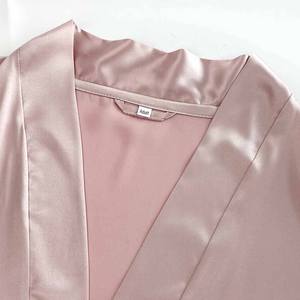 Camicia <span class=keywords><strong>da</strong></span> <span class=keywords><strong>notte</strong></span> di lusso elegante e lunga in raso di seta Plus Size a <span class=keywords><strong>maniche</strong></span> aperte abito traspirante in tinta unita <span class=keywords><strong>da</strong></span> sposa abiti <span class=keywords><strong>da</strong></span> <span class=keywords><strong>notte</strong></span> Sexy Casual - Product Image 2